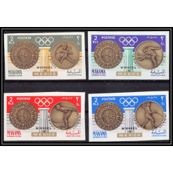 095 - Ajman - MNH ** Mi N°341/344 B jeux olympiques (summer olympic games gold) Mexico 68 Non dentelé imperf