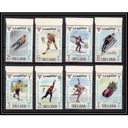 160 - Umm al Qiwain MNH ** N°233/240 A jeux olympiques (winter olympic games) grenoble 1968 bob hockey skating