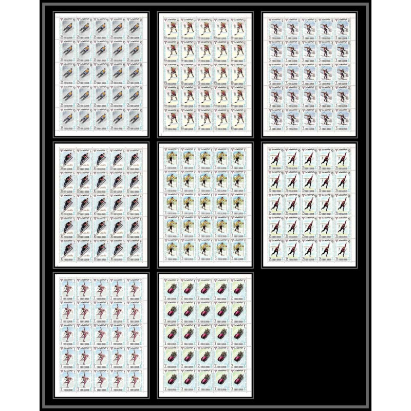 160d - Umm al Qiwain MNH ** N°233/240 A jeux olympiques (winter olympic games) grenoble 68 hockey feuilles sheets