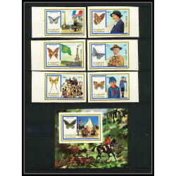 233e Fujeira MNH ** Mi N°999/1004 B + BLOC 105 B non dentelé imperf Scout scouting - jamboree papillon (butterflies)