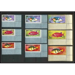 248 - Umm al Qiwain MNH ** Mi N°171/197 A coin de feuille poissons (Fish poisson fishes) 