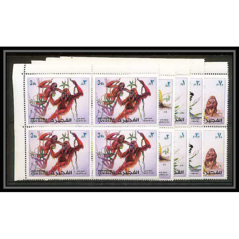 299c - Fujeira MNH ** Mi N°1532/1536 A bloc 4 coin de feuille singe (monkeys monkey apes singes)