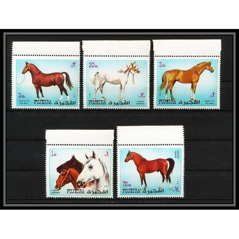 303d - Fujeira MNH ** Mi N°1538/1542 A cheval (chevaux horse horses) 
