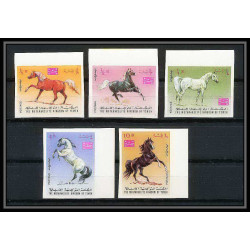 329 - Yemen kingdom MNH ** Mi N°429/433 B cheval (chevaux arabes horse arab horses) Non dentelé imperf