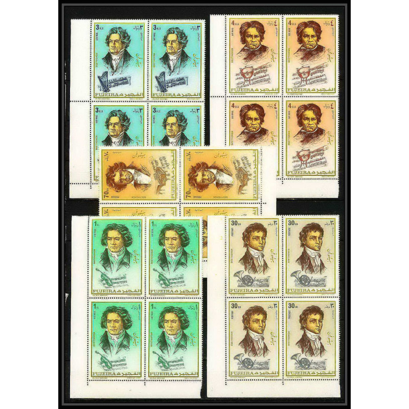 399c - Fujeira MNH ** Mi N° 732 / 736 A Musique (music) Ludwig van Beethoven composer bloc 4 coin de feuille