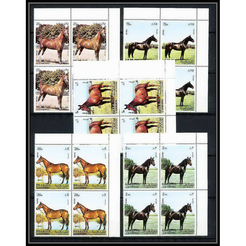 659b Sharjah - MNH ** Mi N° 1006 / 1010 A cheval (chevaux horse horses) BLOC 4