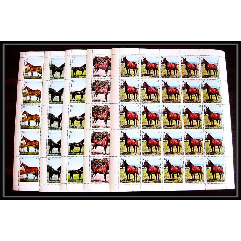 659c Sharjah - MNH ** Mi N° 1006 / 1010 A cheval (chevaux horse horses) feuilles sheets