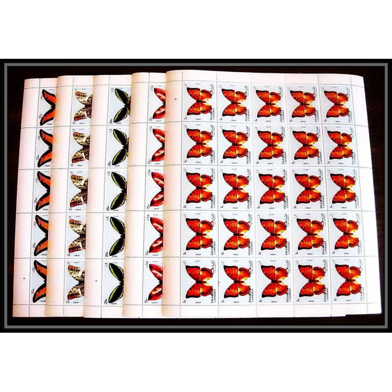 662c Sharjah - MNH ** Mi N° 1018 / 1022 A papillons (butterflies papillon) feuilles sheets