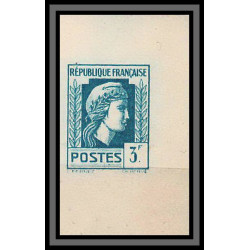 France N°642 Marianne Série d'Alger Non dentelé (Imperf) coin de feuille essai trial color proof