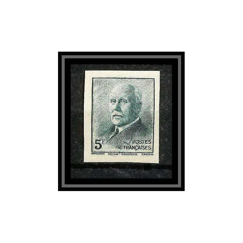 France N°524 pétain Non dentelé ** MNH (Imperf)