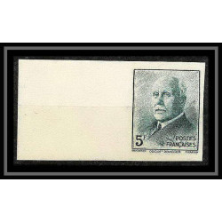 France N°524 pétain Non dentelé ** MNH (Imperf)