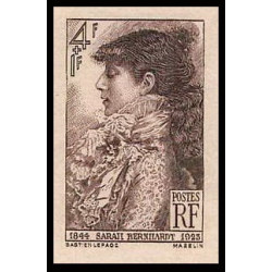 France N°738 sarah Bernhardt Non dentelé ** MNH (Imperf) cote maury 100 euros