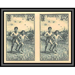 France N°740 Croisade de l'air pur - enfants child Non dentelé imperf ** MNH paire cote maury 120 euros