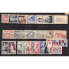 1953 année complète neufs ** cote 192 euros PARFAIT état