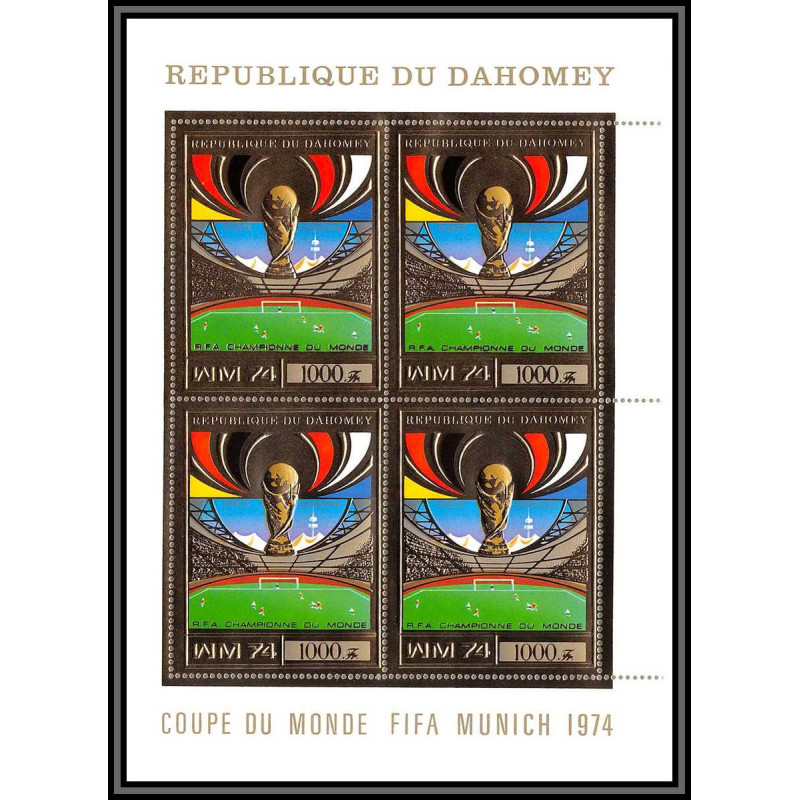 85806/ N°610 A Football soccer munich 1974 dahomey OR Gold stamps ** MNH COTE 60 BLOC 4