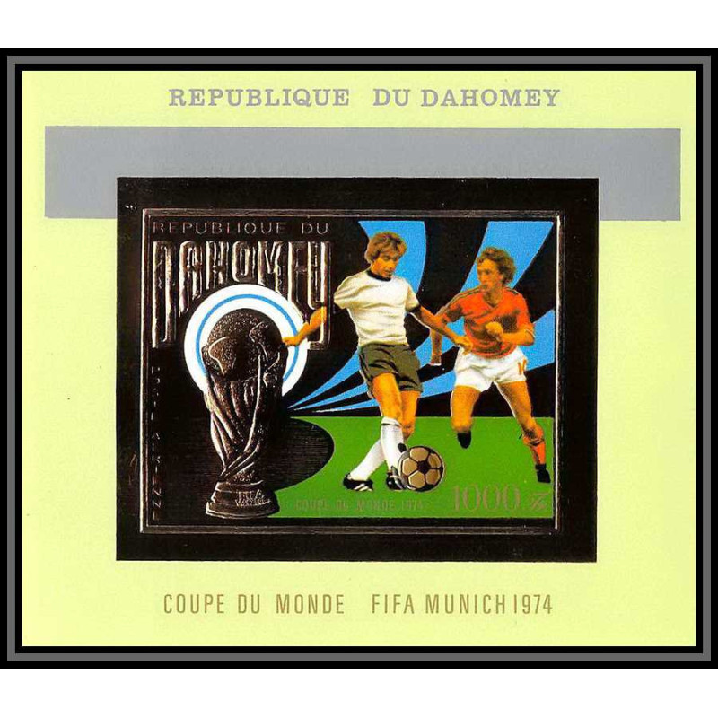 85810/ N°38 B Football soccer munich 1974 dahomey OR Gold stamps ** MNH RRR Non dentelé imperf