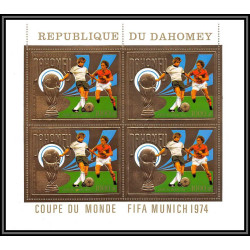 85813/ N°586 A Football soccer munich 1974 dahomey OR Gold stamps ** MNH bloc 4 