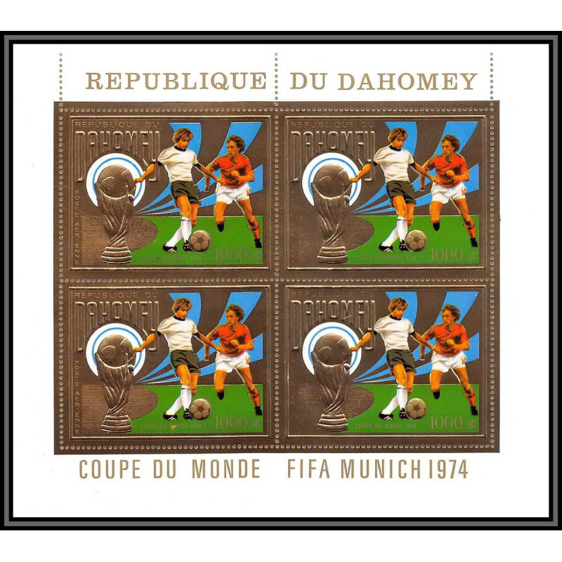 85813/ N°586 A Football soccer munich 1974 dahomey OR Gold stamps ** MNH bloc 4 