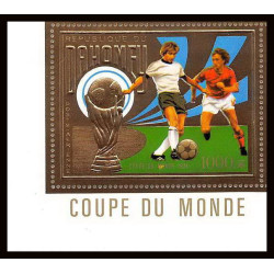 85813b/ N°586 A Football soccer munich 1974 dahomey OR Gold stamps ** MNH 