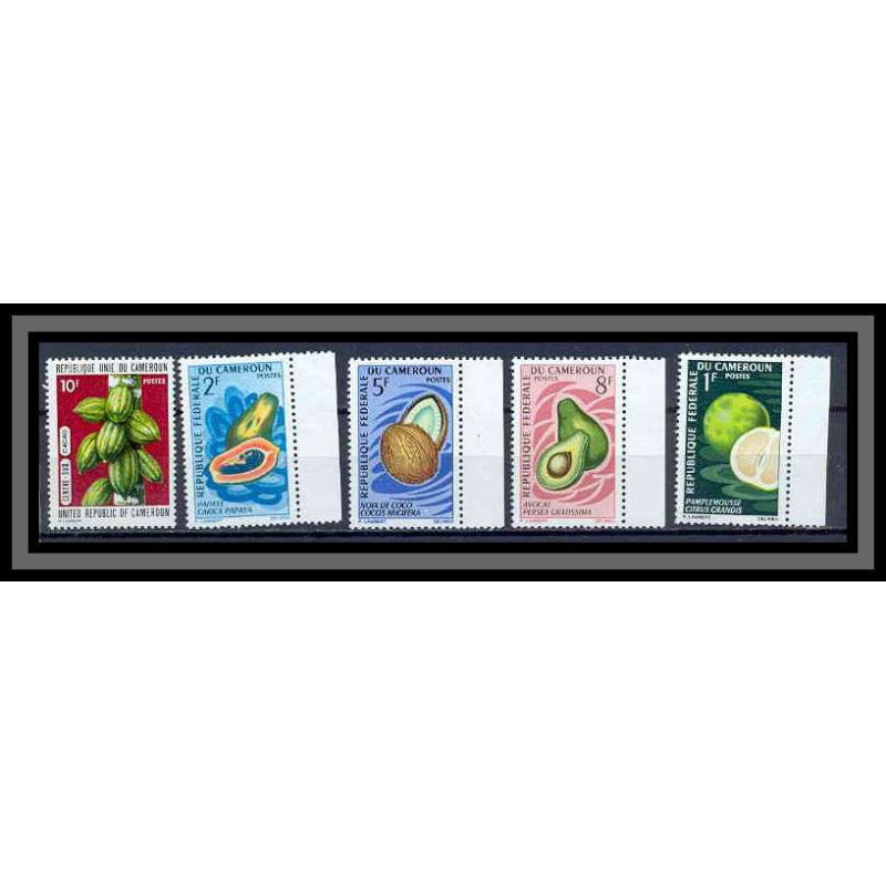 Cameroun 355 PETIT LOT lot de timbre FRUIT (fruts) BONNE COTE