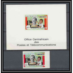 Centrafricaine 019 N°94 épreuve de luxe/deluxe proof + Non dentelé imperf unesco/enfant