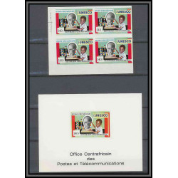 Centrafricaine 020 N°94 épreuve de luxe/deluxe proof + Non dentelé imperf unesco/enfant