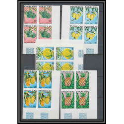 Mali 005 N° 339 / 343 Non dentelé imperf Bloc de 4 fruits (fruts) ananas/citron