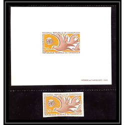 0023c Epreuve de luxe deluxe proof Cameroun N°158 onu (uno colombe dove)
